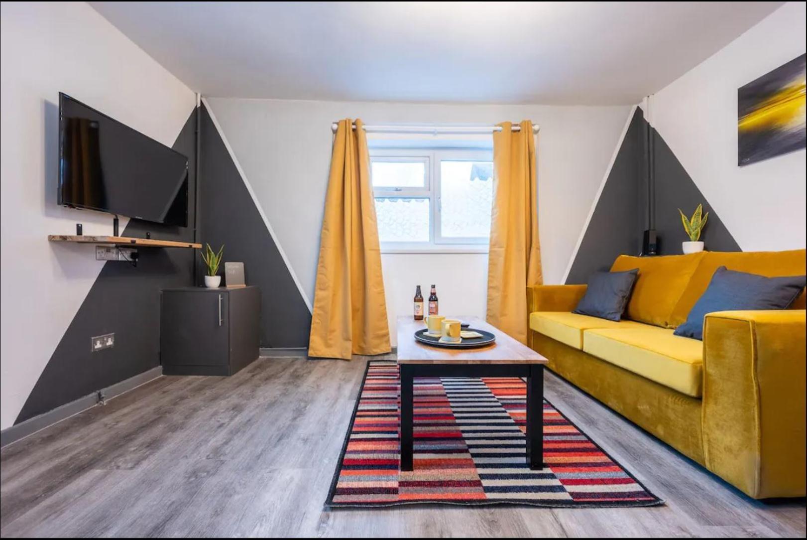 Stunning One Bedroom Apartments Near Shops & Central Cardiff Exteriér fotografie